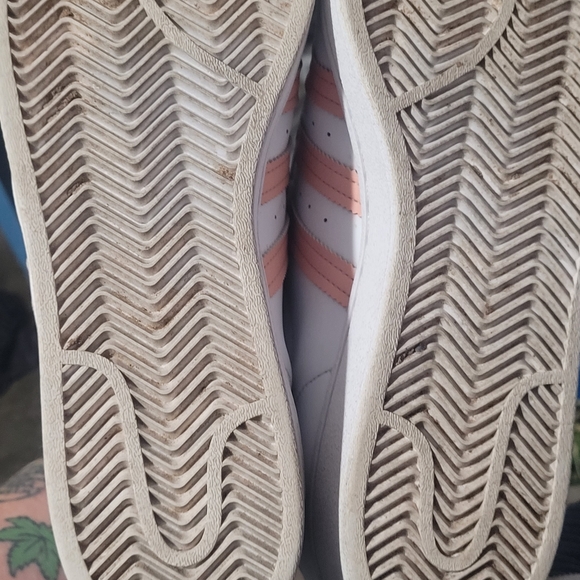 Adidas superstar shell clam toe. Size 11 - Picture 3 of 4